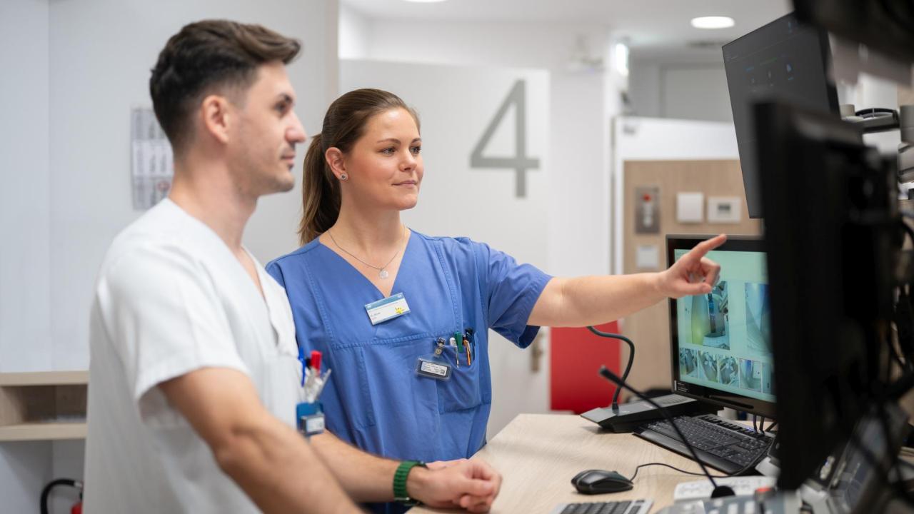Die Durchführung und Überwachung erfolgt dann durch unsere erfahrenen Medizinische Technologen für Radiologie und Ärzte der Strahlentherapie. © 